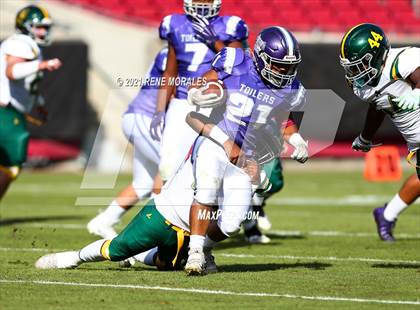 Thumbnail 2 in Jefferson vs Manual Arts photogallery.