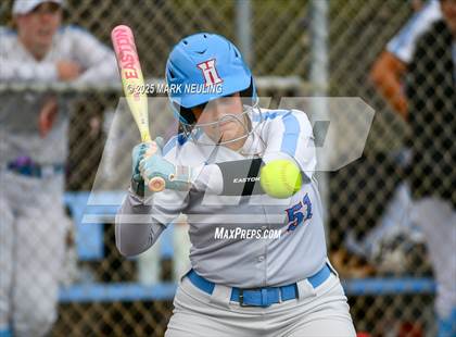 Thumbnail 1 in San Mateo @ Hillsdale photogallery.