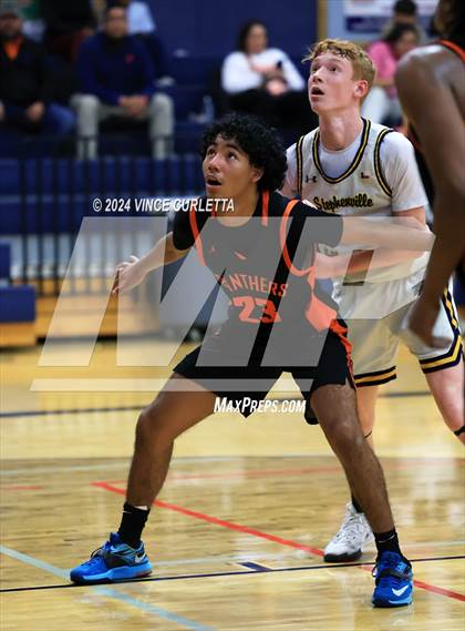 Thumbnail 1 in Medina Valley vs. Stephenville (Wimberley Hoopfest) photogallery.