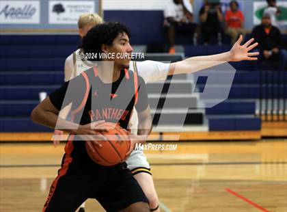 Thumbnail 3 in Medina Valley vs. Stephenville (Wimberley Hoopfest) photogallery.