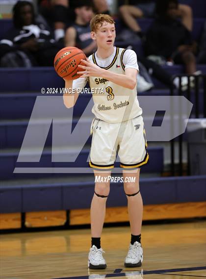 Thumbnail 1 in Medina Valley vs. Stephenville (Wimberley Hoopfest) photogallery.