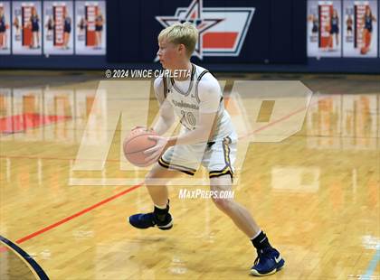 Thumbnail 3 in Medina Valley vs. Stephenville (Wimberley Hoopfest) photogallery.