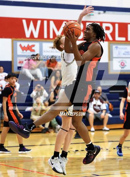 Thumbnail 1 in Medina Valley vs. Stephenville (Wimberley Hoopfest) photogallery.