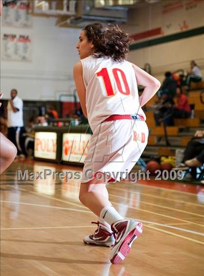 Thumbnail 3 in La Sierra vs. Palm Desert (Lady Bears Holiday Classic) photogallery.
