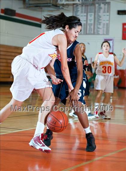Thumbnail 3 in La Sierra vs. Palm Desert (Lady Bears Holiday Classic) photogallery.
