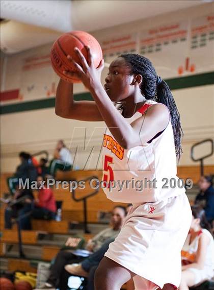 Thumbnail 1 in La Sierra vs. Palm Desert (Lady Bears Holiday Classic) photogallery.