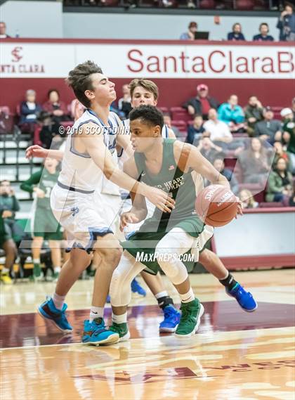 Thumbnail 2 in Sacred Heart Cathedral Preparatory v Bellarmine (CIF CCS Open Finals) photogallery.