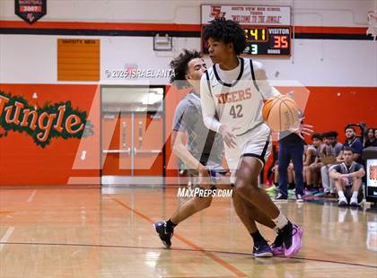 Thumbnail 1 in Purnell Swett @ South View (First Round United 8 Athletic Conference Tournament) photogallery.