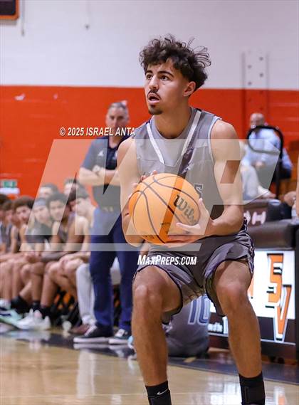 Thumbnail 1 in Purnell Swett @ South View (First Round United 8 Athletic Conference Tournament) photogallery.