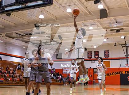 Thumbnail 1 in Purnell Swett @ South View (First Round United 8 Athletic Conference Tournament) photogallery.