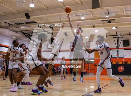 Thumbnail 1 in Purnell Swett @ South View (First Round United 8 Athletic Conference Tournament) photogallery.