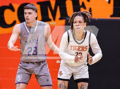Thumbnail 3 in Purnell Swett @ South View (First Round United 8 Athletic Conference Tournament) photogallery.