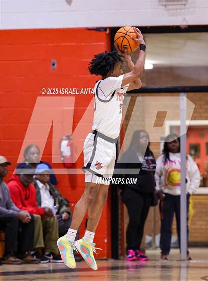 Thumbnail 1 in Purnell Swett @ South View (First Round United 8 Athletic Conference Tournament) photogallery.