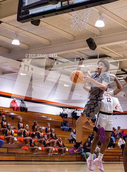 Thumbnail 1 in Purnell Swett @ South View (First Round United 8 Athletic Conference Tournament) photogallery.
