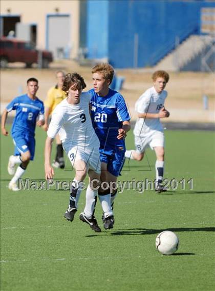 Thumbnail 2 in St. Michael's vs Santa Fe photogallery.