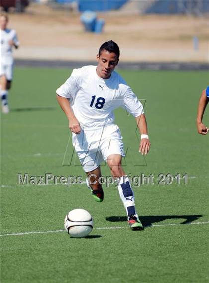 Thumbnail 2 in St. Michael's vs Santa Fe photogallery.