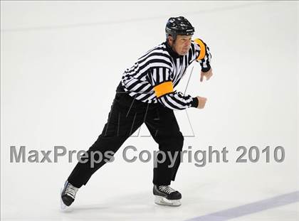 Thumbnail 3 in Hamden vs. Fairfield Prep (CIAC Division 1 Final) photogallery.