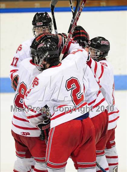 Thumbnail 2 in Hamden vs. Fairfield Prep (CIAC Division 1 Final) photogallery.