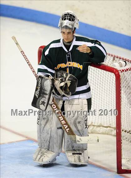 Thumbnail 3 in Hamden vs. Fairfield Prep (CIAC Division 1 Final) photogallery.