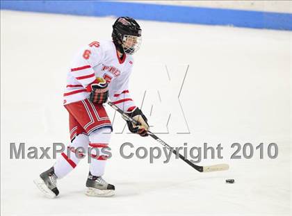 Thumbnail 2 in Hamden vs. Fairfield Prep (CIAC Division 1 Final) photogallery.