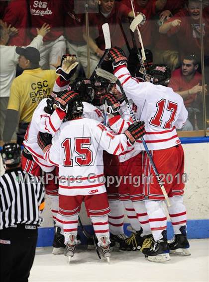 Thumbnail 2 in Hamden vs. Fairfield Prep (CIAC Division 1 Final) photogallery.