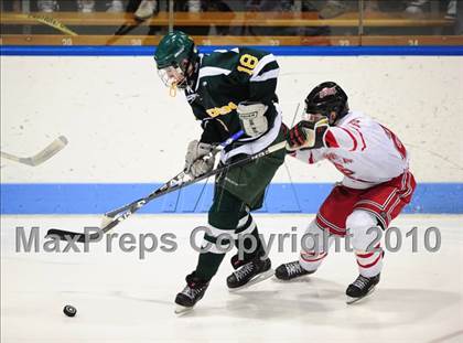 Thumbnail 2 in Hamden vs. Fairfield Prep (CIAC Division 1 Final) photogallery.
