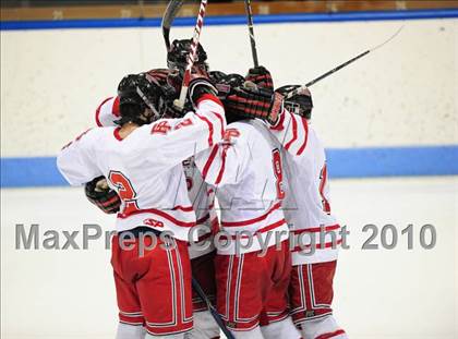 Thumbnail 3 in Hamden vs. Fairfield Prep (CIAC Division 1 Final) photogallery.