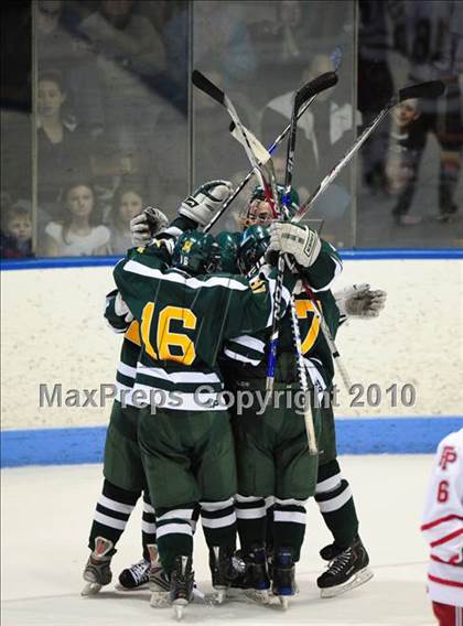 Thumbnail 2 in Hamden vs. Fairfield Prep (CIAC Division 1 Final) photogallery.