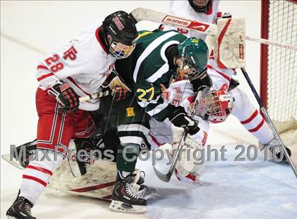 Thumbnail 3 in Hamden vs. Fairfield Prep (CIAC Division 1 Final) photogallery.