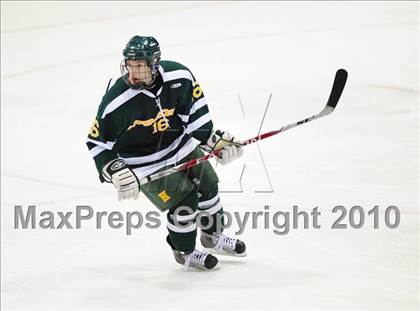 Thumbnail 2 in Hamden vs. Fairfield Prep (CIAC Division 1 Final) photogallery.