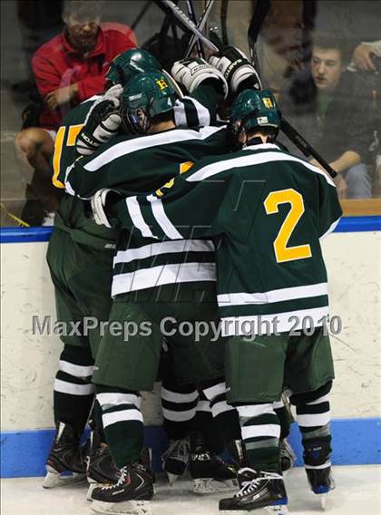 Thumbnail 3 in Hamden vs. Fairfield Prep (CIAC Division 1 Final) photogallery.