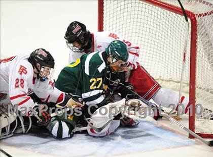 Thumbnail 1 in Hamden vs. Fairfield Prep (CIAC Division 1 Final) photogallery.