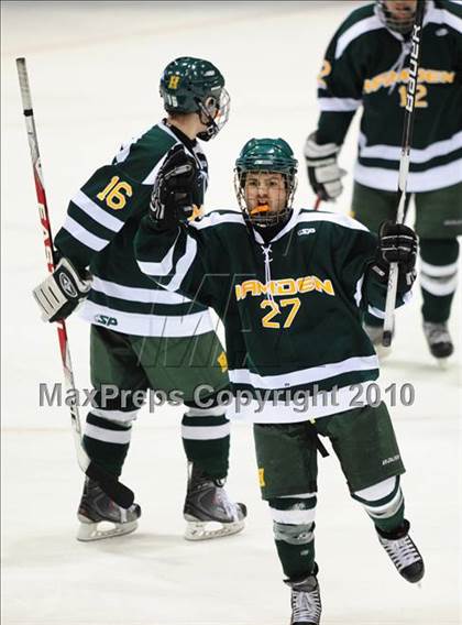 Thumbnail 1 in Hamden vs. Fairfield Prep (CIAC Division 1 Final) photogallery.