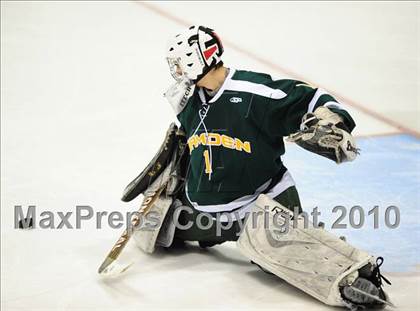 Thumbnail 3 in Hamden vs. Fairfield Prep (CIAC Division 1 Final) photogallery.