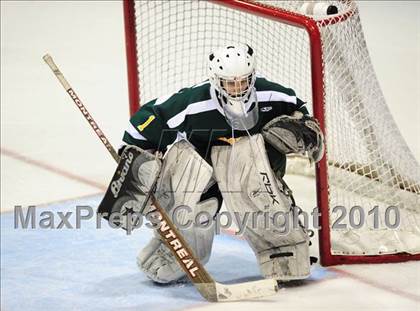 Thumbnail 2 in Hamden vs. Fairfield Prep (CIAC Division 1 Final) photogallery.
