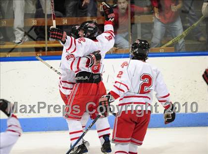 Thumbnail 2 in Hamden vs. Fairfield Prep (CIAC Division 1 Final) photogallery.
