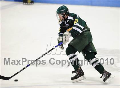 Thumbnail 2 in Hamden vs. Fairfield Prep (CIAC Division 1 Final) photogallery.