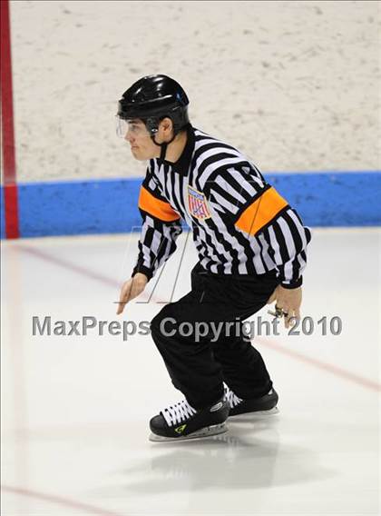 Thumbnail 2 in Hamden vs. Fairfield Prep (CIAC Division 1 Final) photogallery.