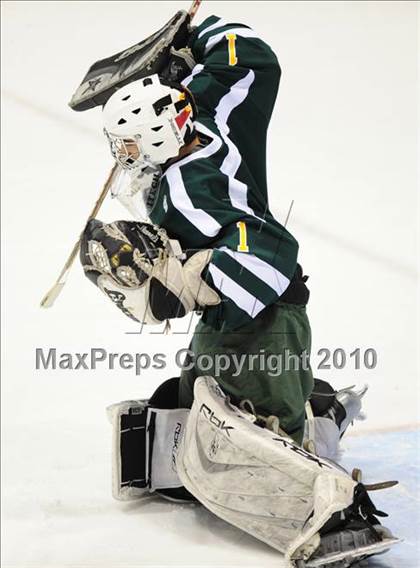Thumbnail 2 in Hamden vs. Fairfield Prep (CIAC Division 1 Final) photogallery.