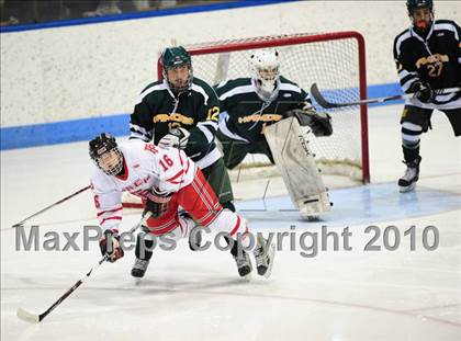 Thumbnail 2 in Hamden vs. Fairfield Prep (CIAC Division 1 Final) photogallery.