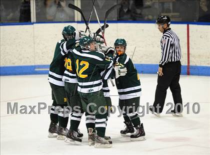 Thumbnail 3 in Hamden vs. Fairfield Prep (CIAC Division 1 Final) photogallery.