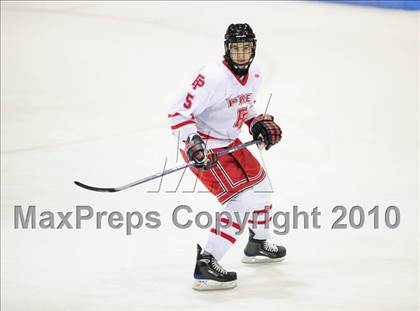 Thumbnail 1 in Hamden vs. Fairfield Prep (CIAC Division 1 Final) photogallery.