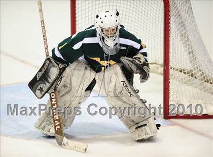 Thumbnail 2 in Hamden vs. Fairfield Prep (CIAC Division 1 Final) photogallery.