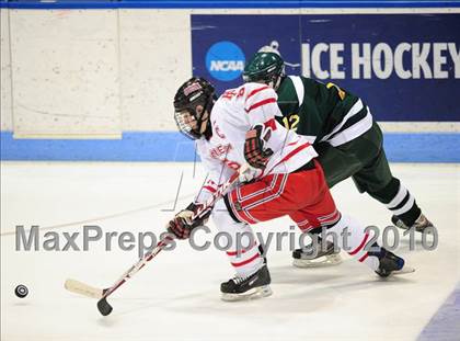 Thumbnail 2 in Hamden vs. Fairfield Prep (CIAC Division 1 Final) photogallery.