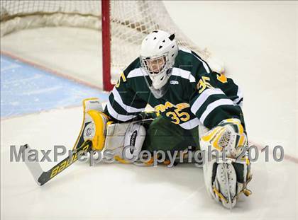 Thumbnail 2 in Hamden vs. Fairfield Prep (CIAC Division 1 Final) photogallery.