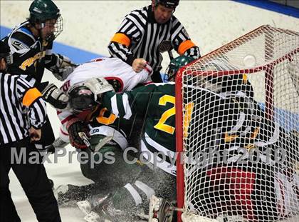 Thumbnail 1 in Hamden vs. Fairfield Prep (CIAC Division 1 Final) photogallery.