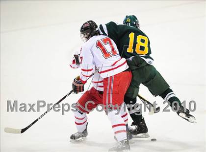 Thumbnail 2 in Hamden vs. Fairfield Prep (CIAC Division 1 Final) photogallery.