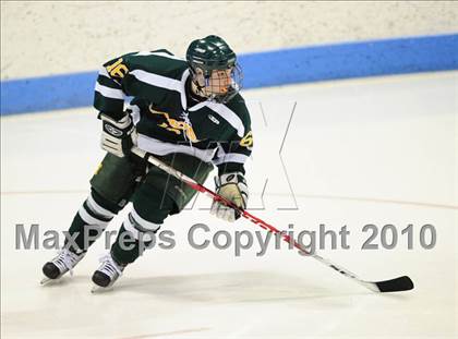Thumbnail 3 in Hamden vs. Fairfield Prep (CIAC Division 1 Final) photogallery.