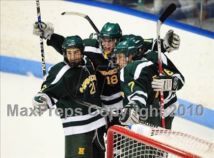 Thumbnail 1 in Hamden vs. Fairfield Prep (CIAC Division 1 Final) photogallery.