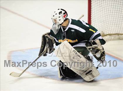 Thumbnail 1 in Hamden vs. Fairfield Prep (CIAC Division 1 Final) photogallery.